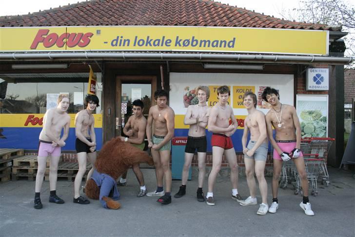 Yamaha >>a - Jog fs til salg - Efterskolen, grineren dag :D Nordjylland - Hirtshals - Horne hvis i skulle vide hvor den lægger :D billede 10