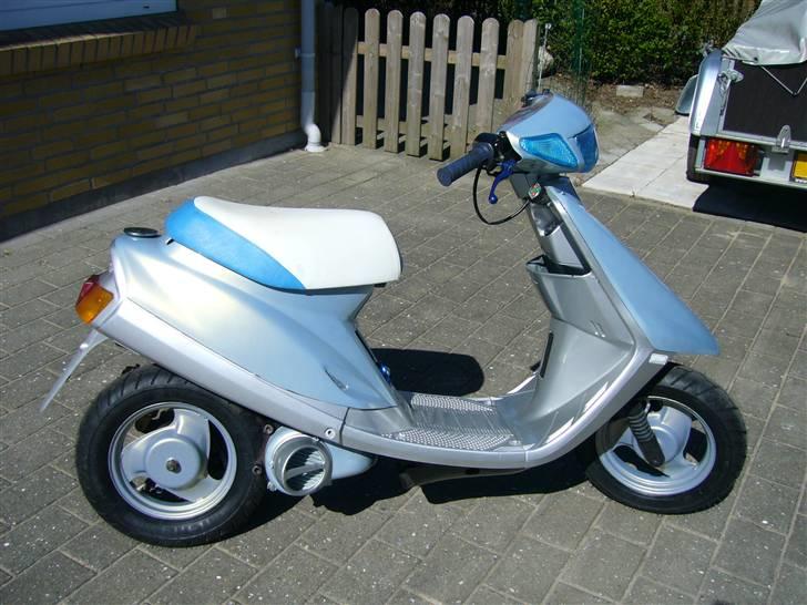 Yamaha jog [ice blue] Solgt billede 6