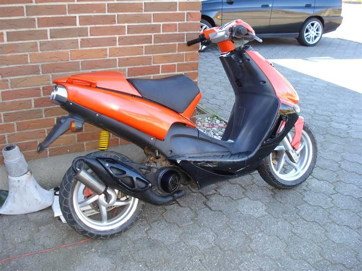 Aprilia Sr 50 ac dd  (Solgt) billede 2