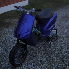 Piaggio Zip LC DD skildt ad