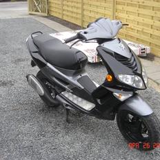 Peugeot Speedfight 2