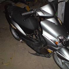 Yamaha Jog R *SOLGT*