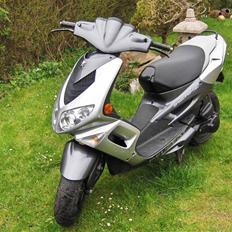 Peugeot Speedfight 2