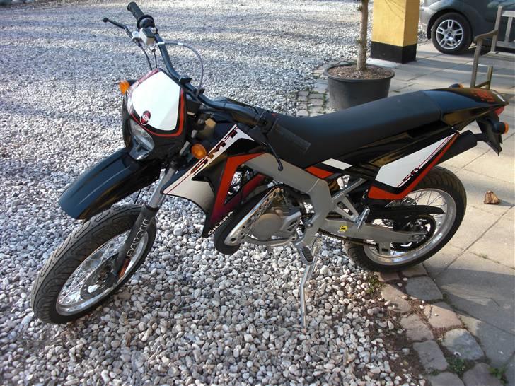 Gilera SMT LC DD - den er da flot? billede 2