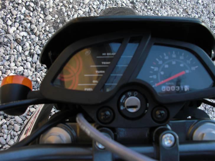 Gilera SMT LC DD - lægere har den ikke kørt. :D billede 5