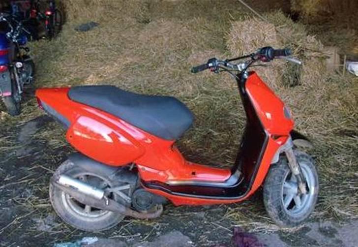 Aprilia Rally solgt - lækker nok bare lige kommet en anden udstødning på:) billede 1