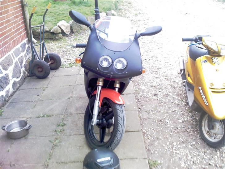 Derbi gpr solgt - min lillebrors jog ved siden af billede 4