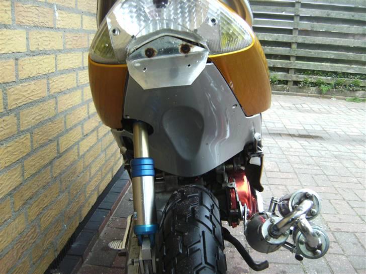 Yamaha Jog R(Eft) Byttet for smx - Efter og meget federe! :D billede 2