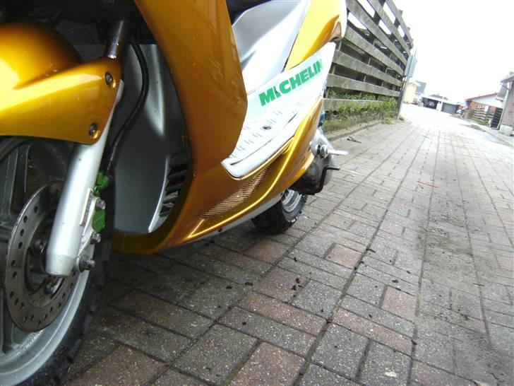 Yamaha Jog R(Eft) Byttet for smx - Efter og meget federe! :D billede 5