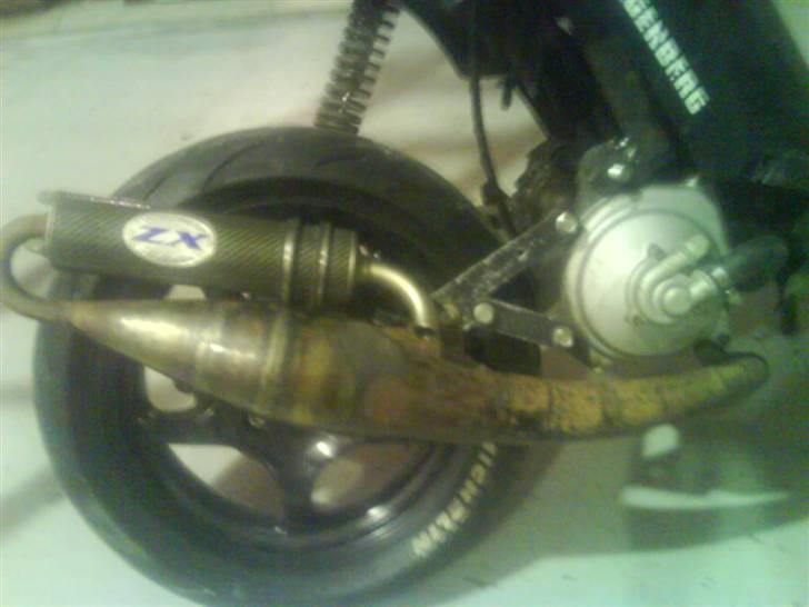 Yamaha booster aerox. ac. dd. billede 1