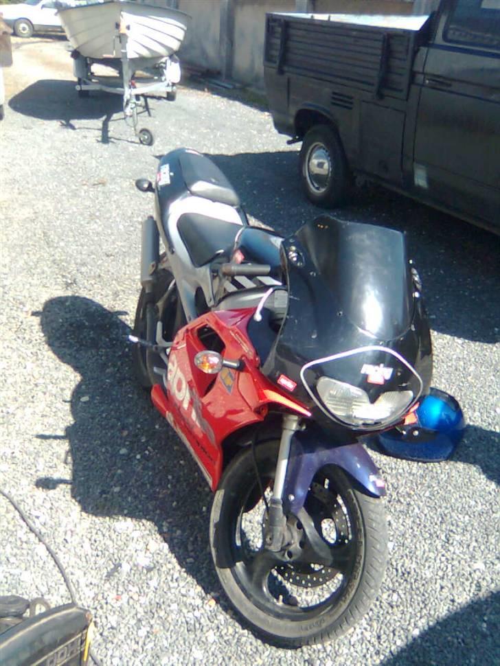 Aprilia rs/50/lc/SOLGT/ billede 1
