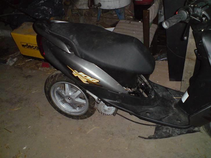 Yamaha Jog R *SOLGT* billede 7