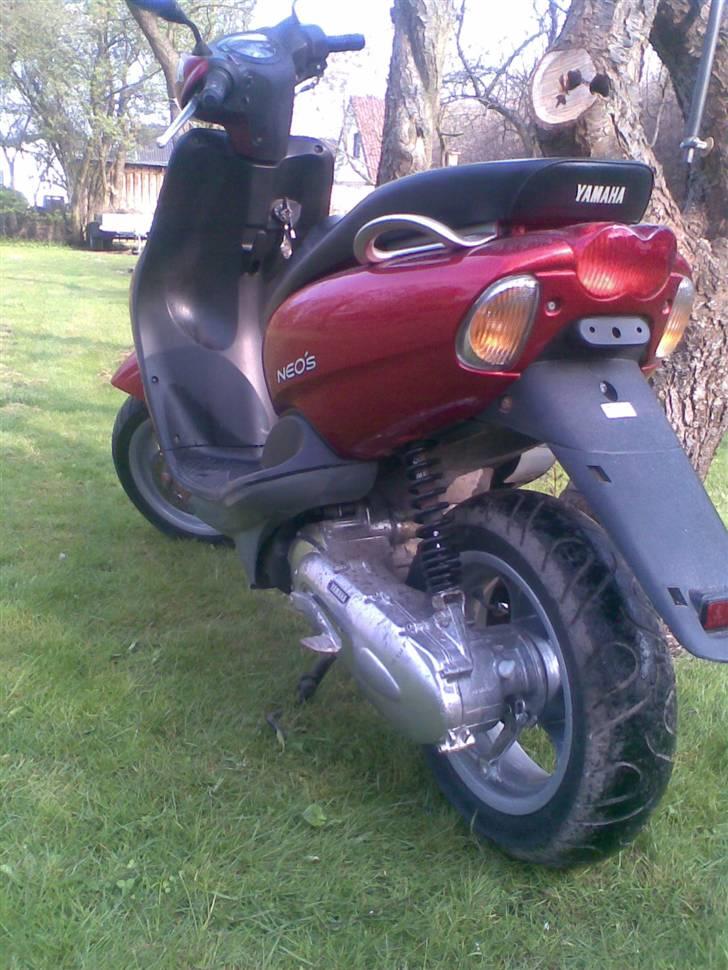 Yamaha neos   TIL SALG billede 3