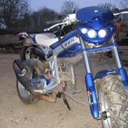 Suzuki street magic solgt