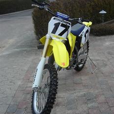 Suzuki RM 125 (SOLGT)