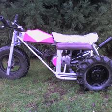 Yamaha 3-hjulet (vinter-knallert