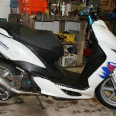 Yamaha jog r >> da jeg fik den <