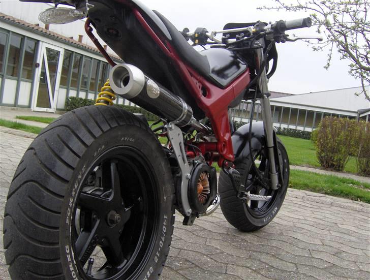 Suzuki Street Magic -Solgt- billede 8