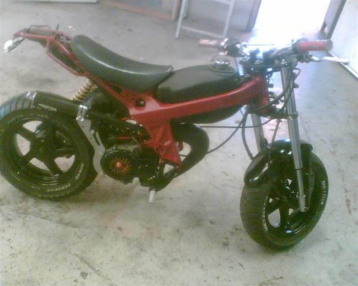 Suzuki Street Magic -Solgt- billede 11