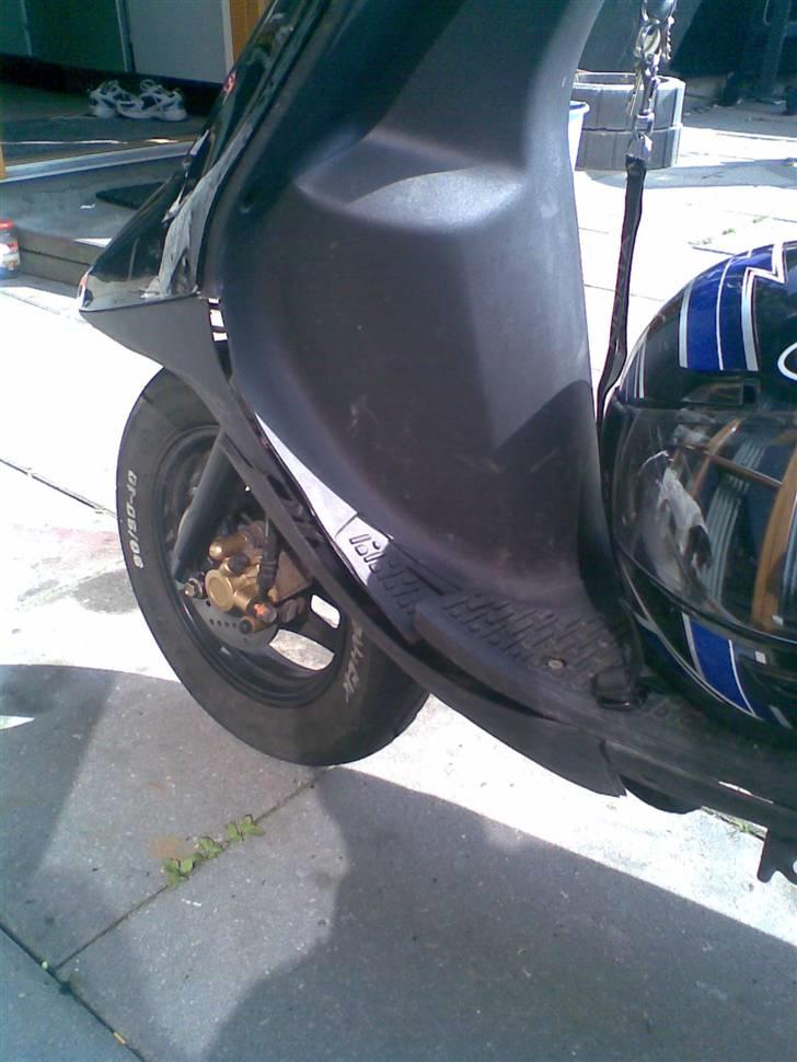 PGO comet Solgt! - ja tidligere ejer havde lavet en flænge sådan står den. gider ikk skifte de skjolde billede 13