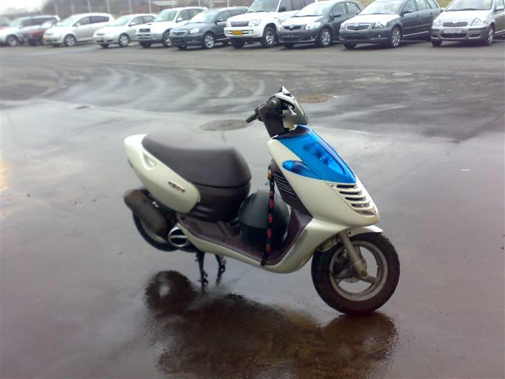 Aprilia Sonic **SOLGT** billede 8