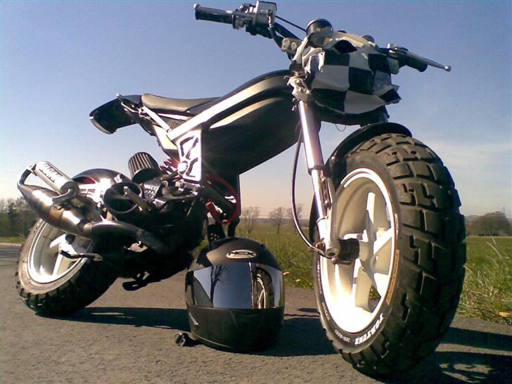 Suzuki Street Magic - "Beatrice" billede 14