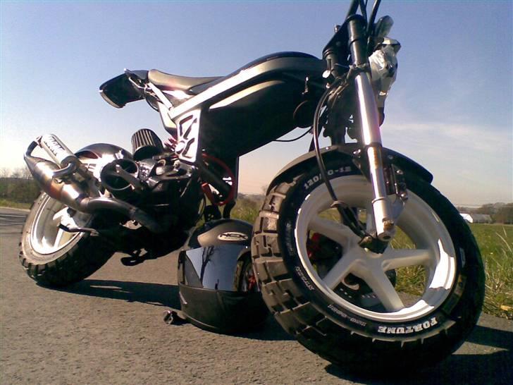 Suzuki Street Magic - "Beatrice" billede 15