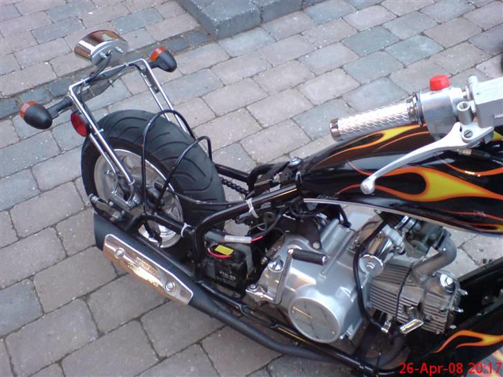 Sinski MC02A CHOPPER - skal ha forstærket stellet under sadlen (de to bøjler), bagskærm var flækket billede 7