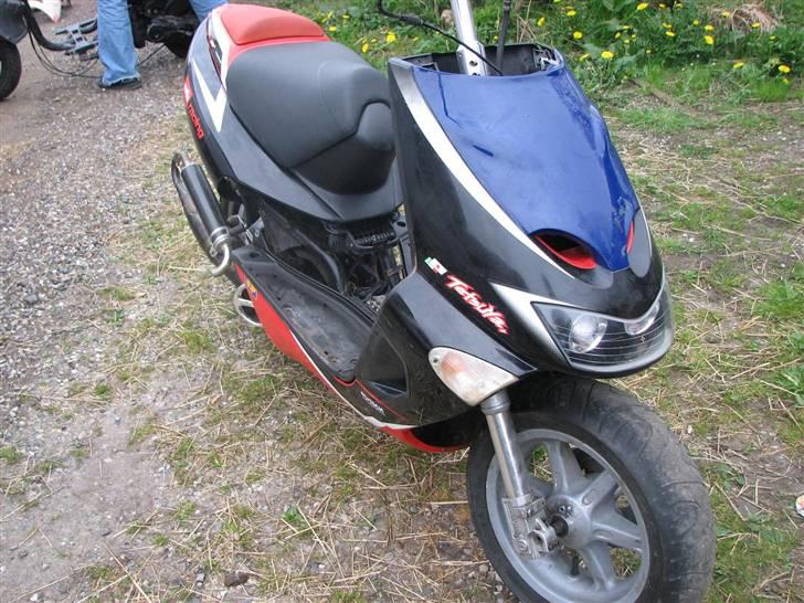 Aprilia Sr50 -> SOLGT billede 7