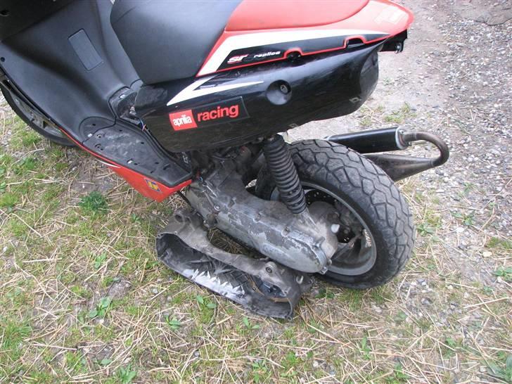 Aprilia Sr50 -> SOLGT billede 12