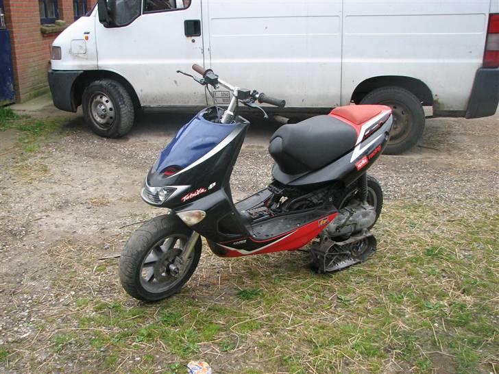 Aprilia Sr50 -> SOLGT billede 15