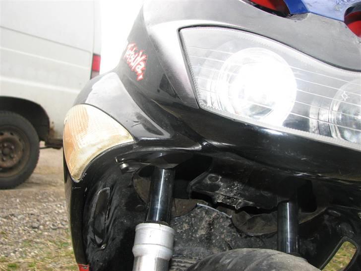 Aprilia Sr50 -> SOLGT billede 17