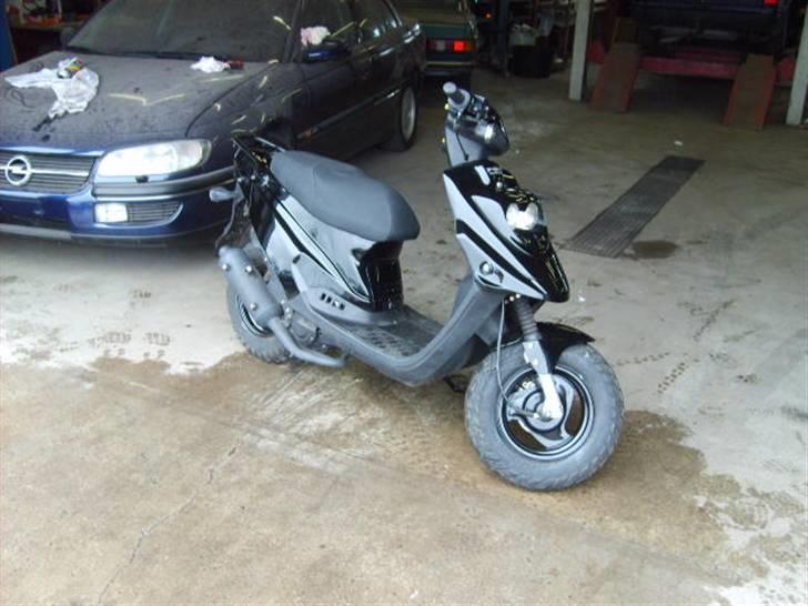 PGO Hot 50 billede 1