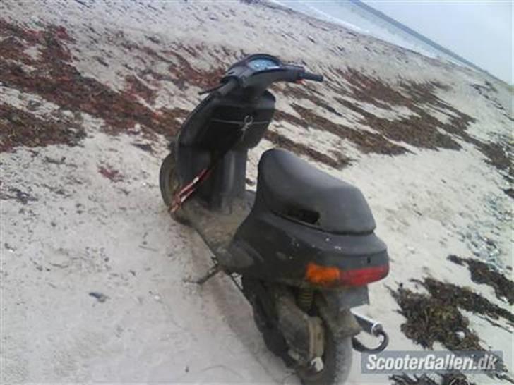 Piaggio zip gl (solgt) 5000 kr billede 3