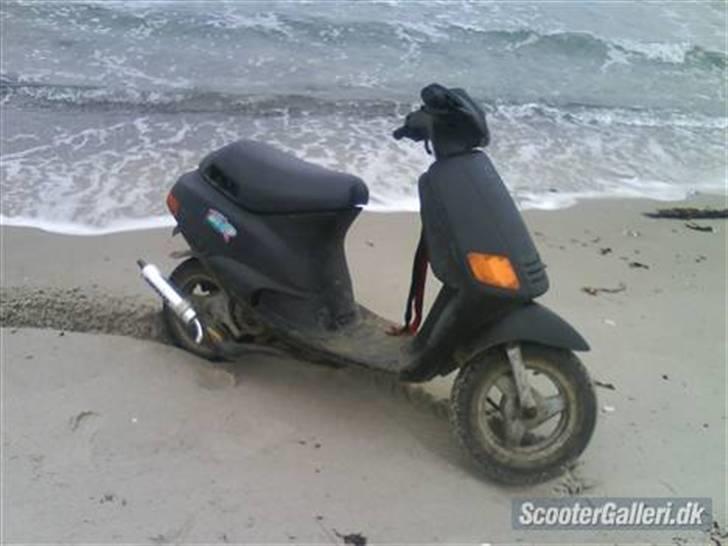 Piaggio zip gl (solgt) 5000 kr billede 4