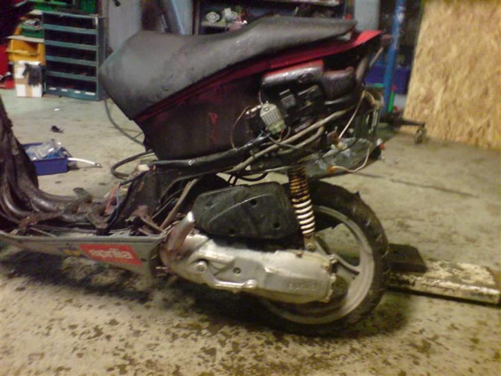 Aprilia sr 50 solgt billede 2