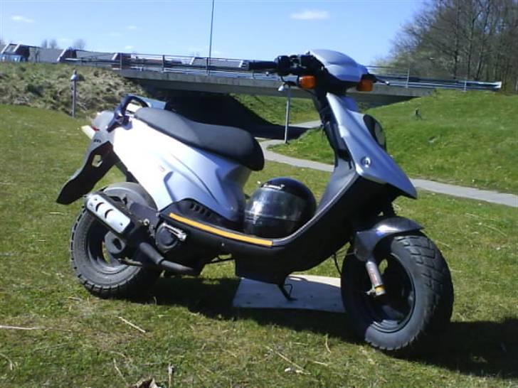 PGO hot 50 solgt billede 3