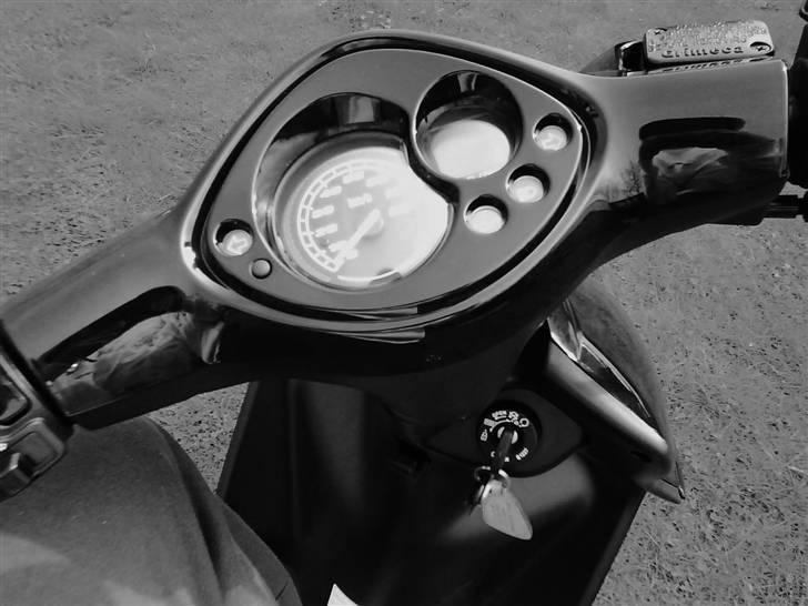 Yamaha Jog R (Sort model) billede 8