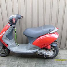 Piaggio new zip ((solgt))