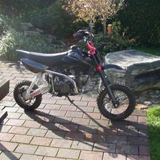 Honda moff bullet solgt
