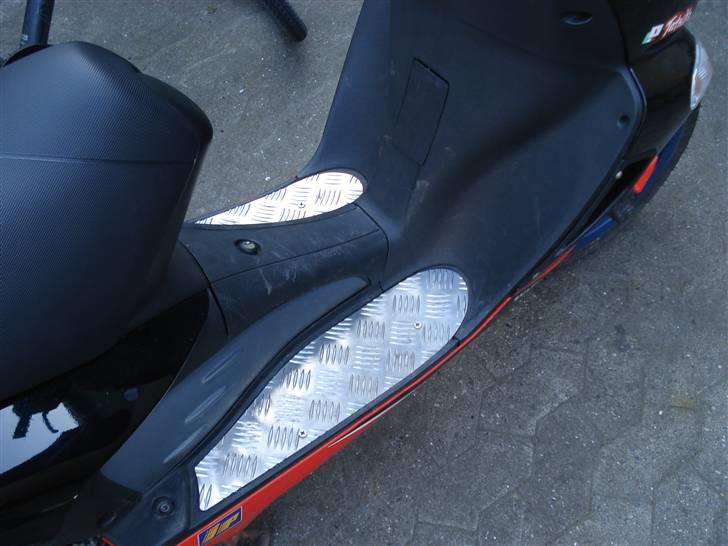 Aprilia SR50 Ditech ***SOLGT*** billede 9