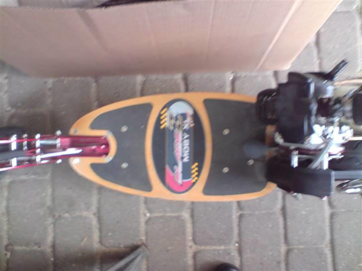 MiniBike Benzin løbehjul billede 2