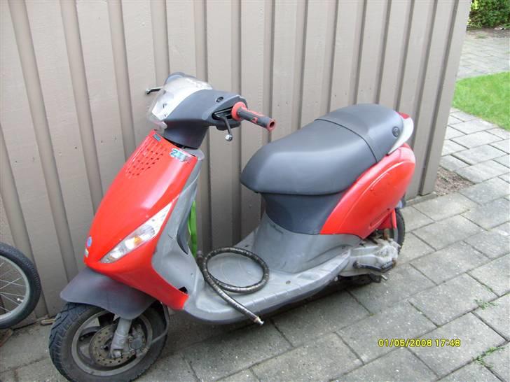 Piaggio new zip ((solgt)) - (før) billede 1