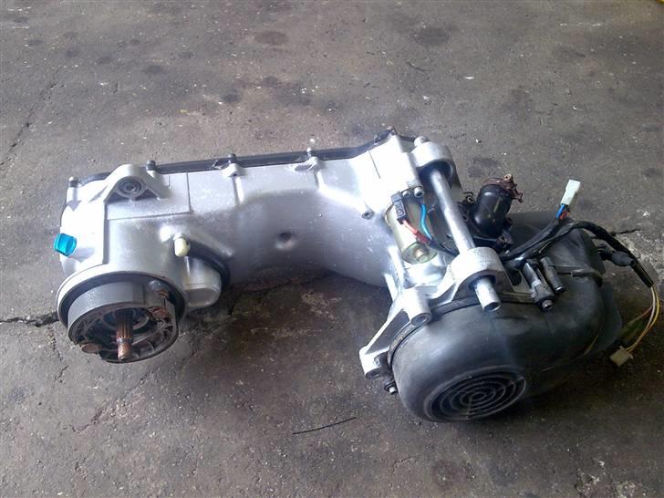 Aprilia SR50 (SOLGT) - min motor efter den blev renoveret D. 1/5/08 billede 13