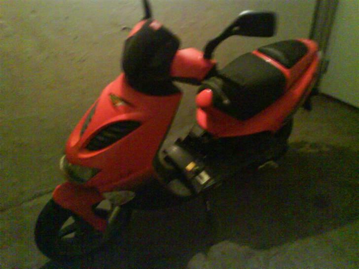 Aprilia sr 50 slogt billede 6