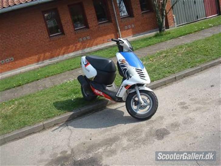 Aprilia Sonic Byttet til Jog R billede 1