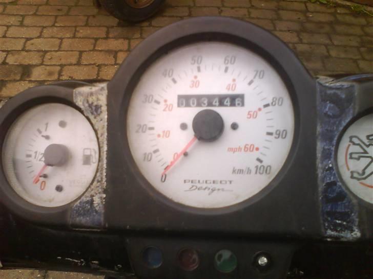Peugeot speedfight 2    solgt billede 11