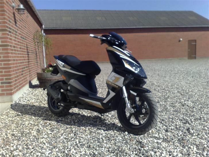 Piaggio NRG Power DT (SOLGT) billede 4