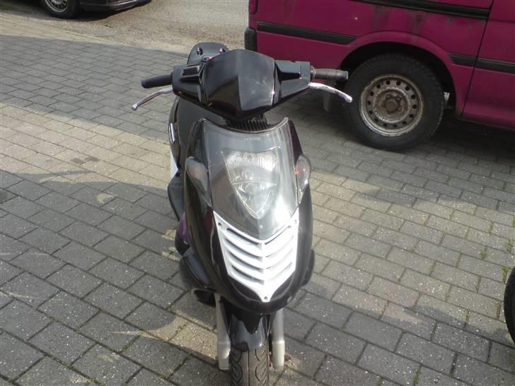 Aprilia Sonic SOLGT billede 3