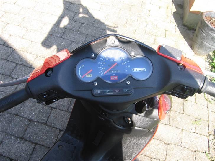 Aprilia (Sonic Byttet til Jog) billede 5
